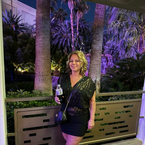 Meet your Posher, Shauna - Picture 1 of 2